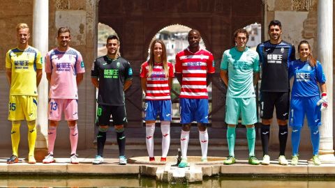 PRESENTACI&Oacute;N NUEVA CAMISETA GRANADA CF
