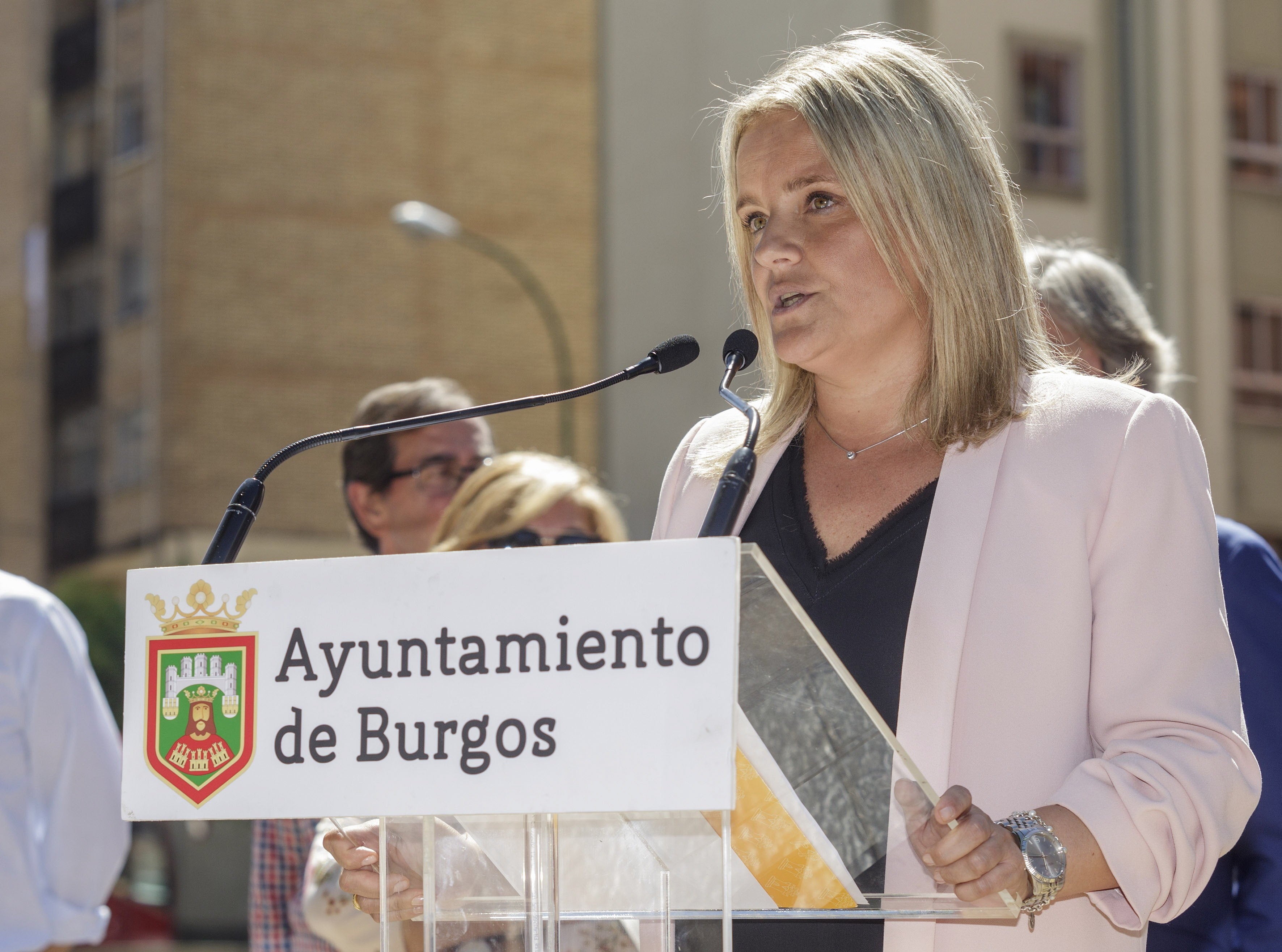 Marimar Blanco, sobre la polémica con Manuela Carmena: "Parecía que estábamos hablando del techo de gasto" Marimar Blanco, sobre la polémica con Manuela Carmena: "Parecía que estábamos hablando del techo de gasto"