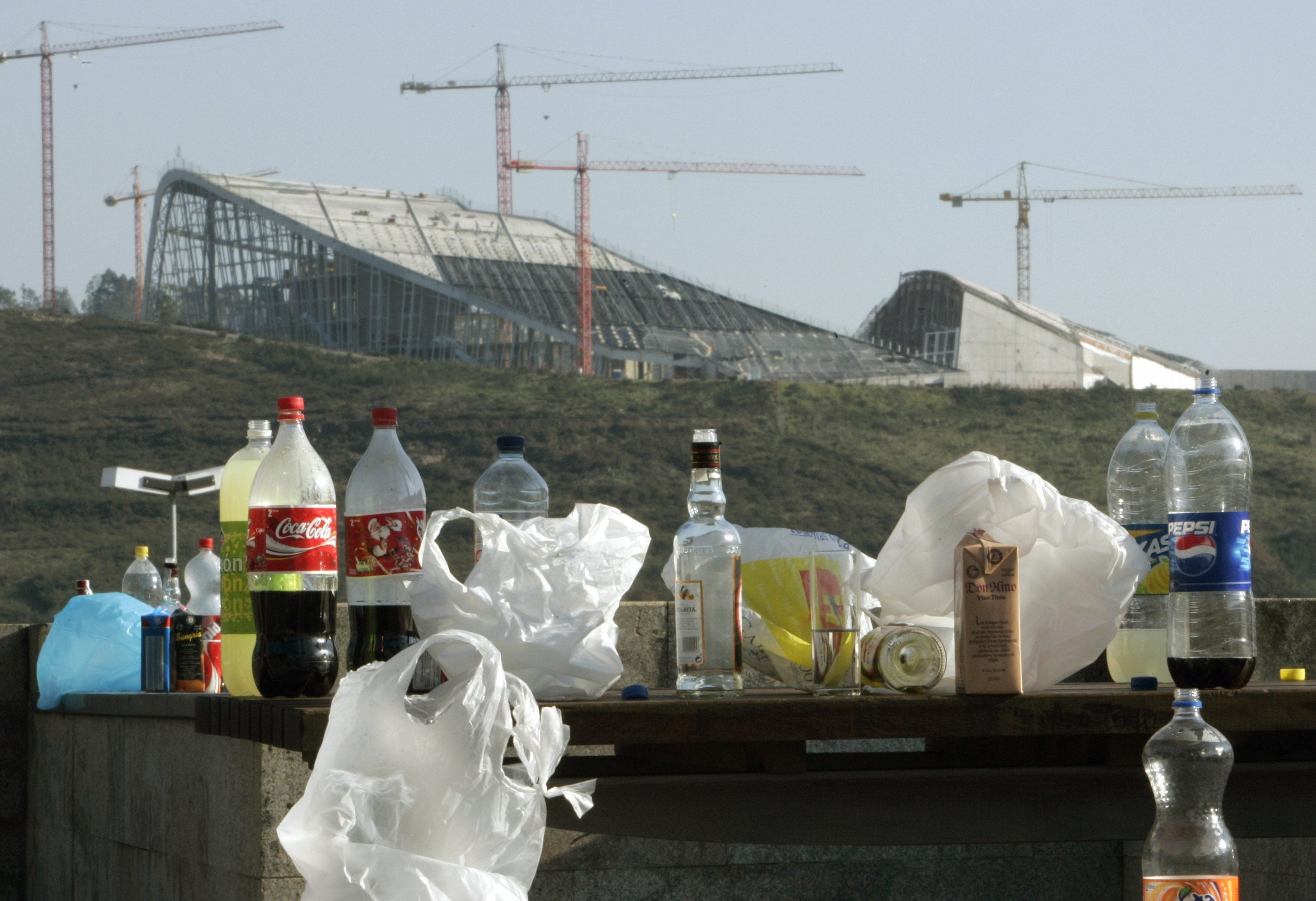 Usuarios de perros guía explican este miércoles las consecuencias del botellón para estos animales Usuarios de perros guía explican este miércoles las consecuencias del botellón para estos animales