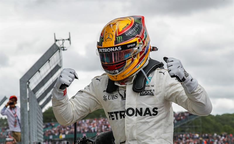 Hamilton vence en Silverstone y aprieta el Mundial, Alonso y Sainz han vuelto a abandonar Hamilton vence en Silverstone y aprieta el Mundial, Alonso y Sainz han vuelto a abandonar