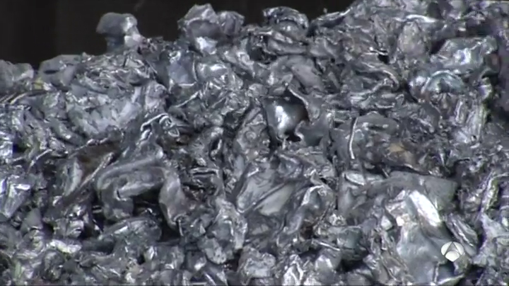 La cara B: Usar, tirar y... comprar La cara B: Usar, tirar y... comprar