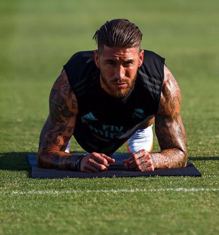 Sergio Ramos desata la 'Ramosmanía' en su primer día en UCLA Sergio Ramos desata la 'Ramosmanía' en su primer día en UCLA