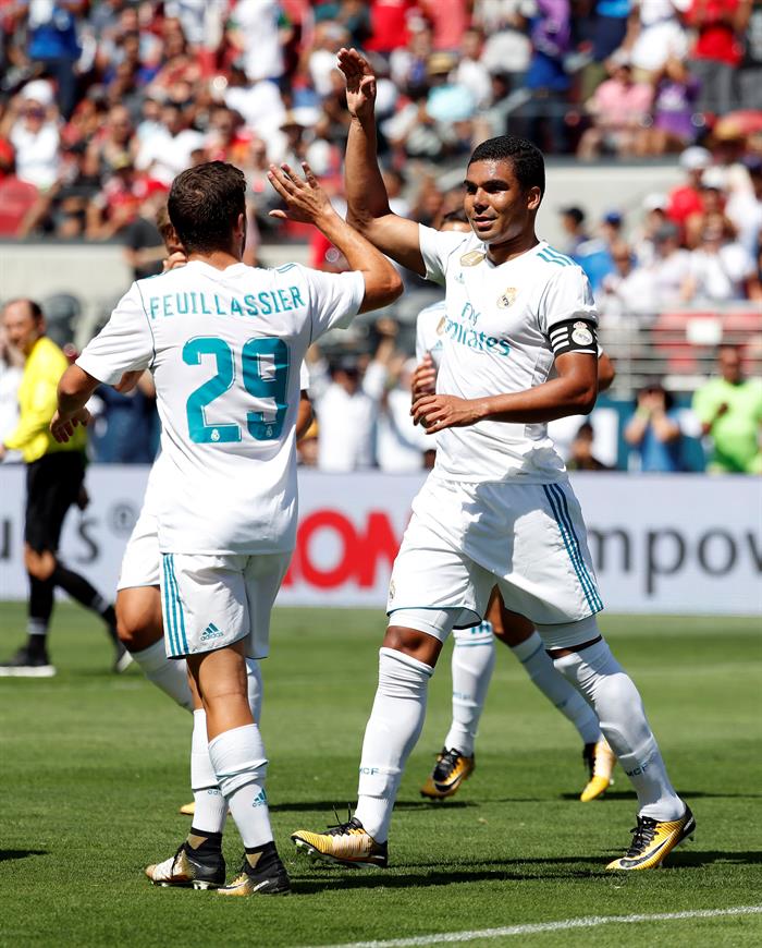 Casemiro sobre la llegada de Mbappé: "Cuantos más seamos mejor, aunque los mejores ya están aquí" Casemiro sobre la llegada de Mbappé: "Cuantos más seamos mejor, aunque los mejores ya están aquí"
