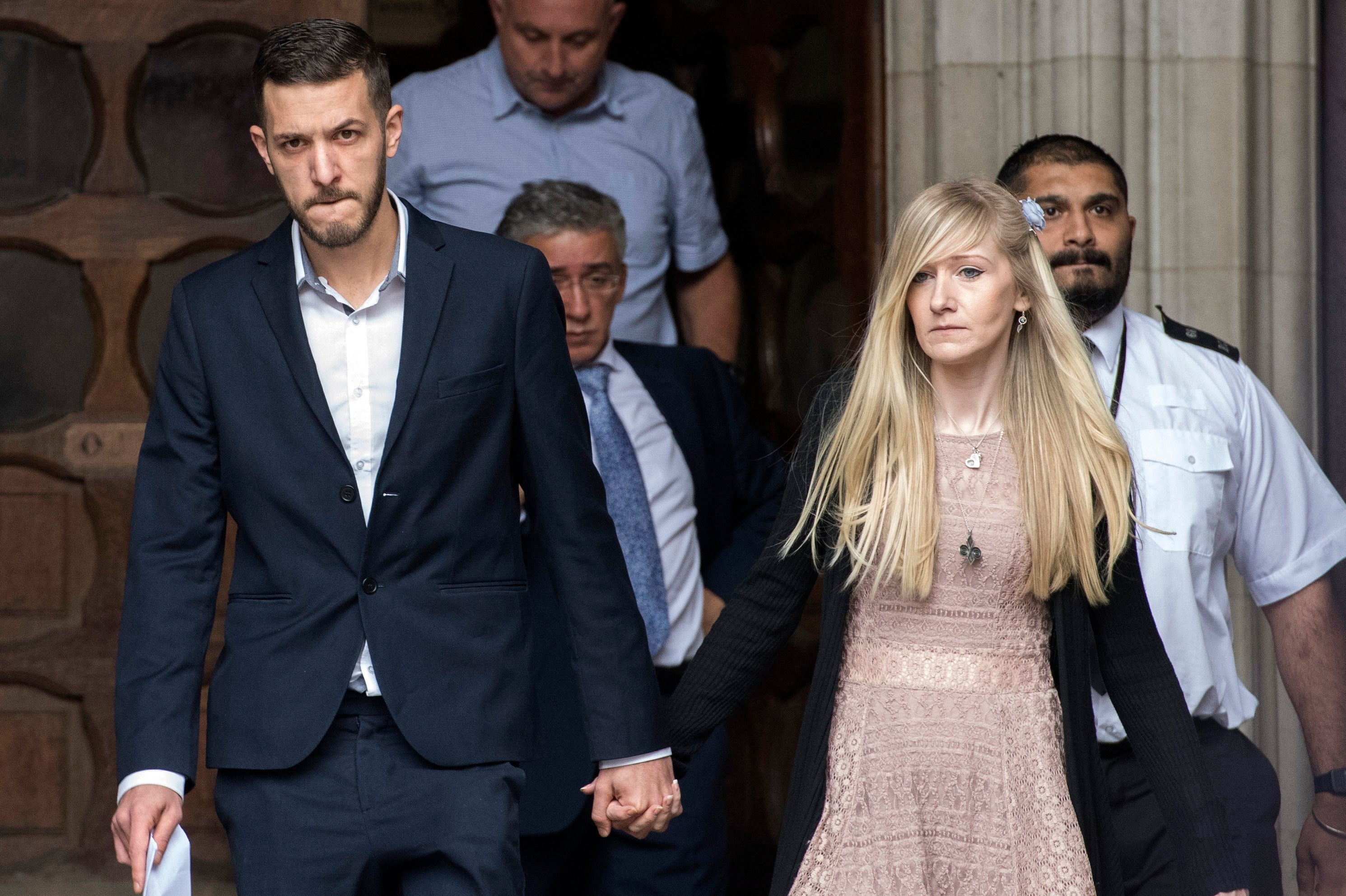 Los padres del bebé Charlie Gard crearán una fundación para ayudar a niños con enfermedades raras Los padres del bebé Charlie Gard crearán una fundación para ayudar a niños con enfermedades raras