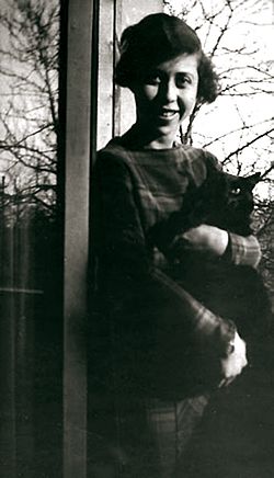 Teresa Zatarain: "La obra de Irène Némirovsky refleja la vida francesa durante la Segunda Guerra Mundial" Teresa Zatarain: "La obra de Irène Némirovsky refleja la vida francesa durante la Segunda Guerra Mundial"