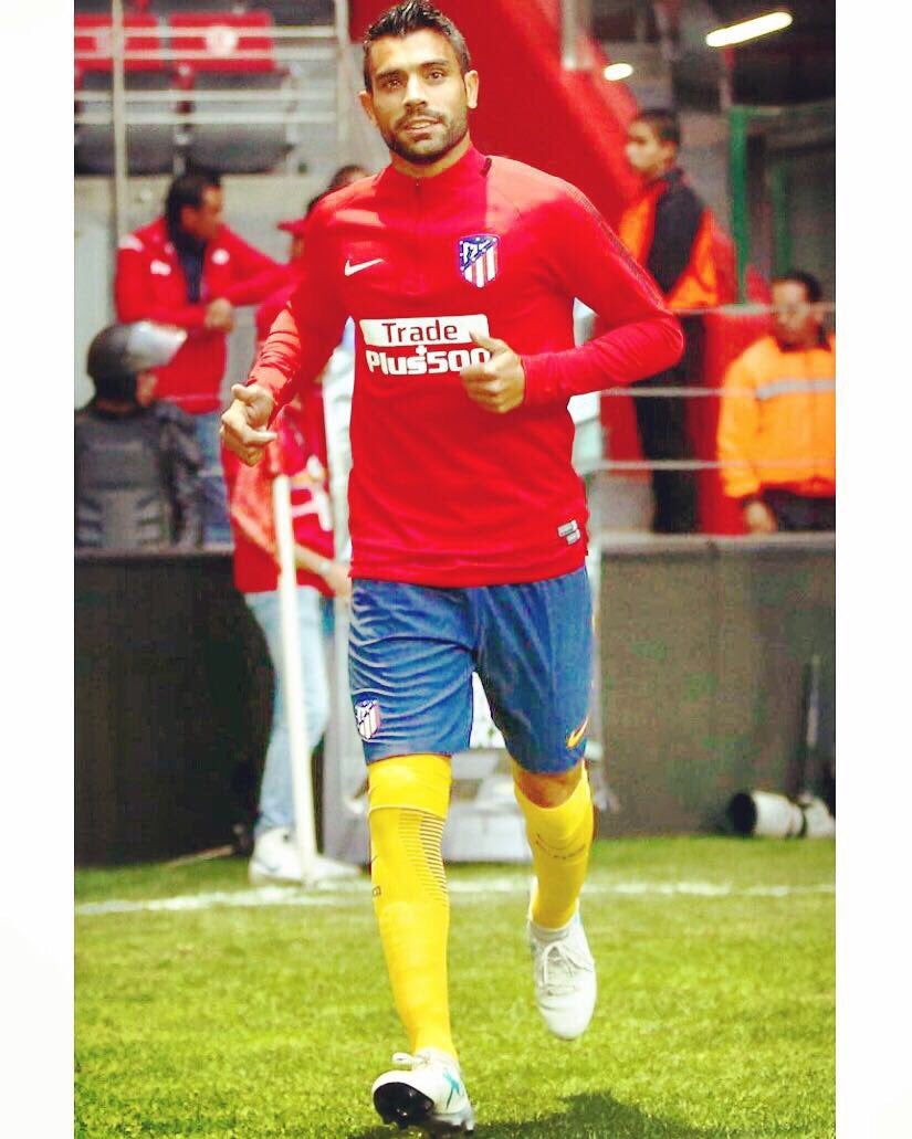 Augusto Fernández vuelve a los terrenos de juego tras 303 días lesionado Augusto Fernández vuelve a los terrenos de juego tras 303 días lesionado
