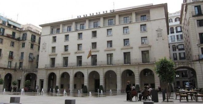 Condenado a más de ocho años de cárcel un vecino de Villena por agresión sexual y amenazas a la que era su pareja Condenado a más de ocho años de cárcel un vecino de Villena por agresión sexual y amenazas a la que era su pareja