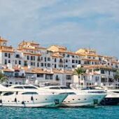 BANÚS