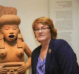 Yvonne Fleitman, curadora de la sección Arte de las Américas del Museo de Israel Yvonne Fleitman, curadora de la sección Arte de las Américas del Museo de Israel