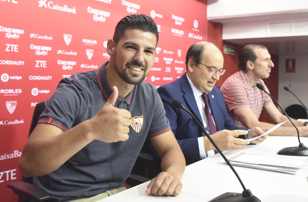 Nolito, en su presentación con el Sevilla: "El Sevilla es uno de los mejores equipos en Europa" Nolito, en su presentación con el Sevilla: "El Sevilla es uno de los mejores equipos en Europa"
