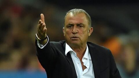 Fatih Terim, seleccionador de Turqu&iacute;a.