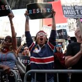 Protestas contra la decisión de Trump de prohibir que transexuales sirvan en las Fuerzas Armadas de EEUU