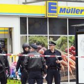 El supermercado de Hamburgo donde una persona ha muerto y varias han resultado heridas tras un ataque con cuchillo