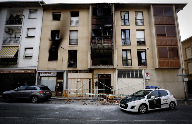 Un muerto y ocho heridos en una explosión de gas en Puente de la Reina, Navarra Un muerto y ocho heridos en una explosión de gas en Puente de la Reina, Navarra