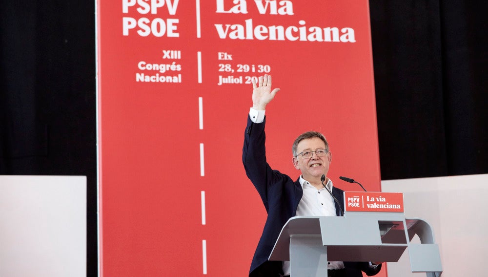 Ximo Puig, secretario general del PSPV-PSOE,  pronunciando el discurso de clausura del 13 Congreso Nacional de los socialistas valencianos. 