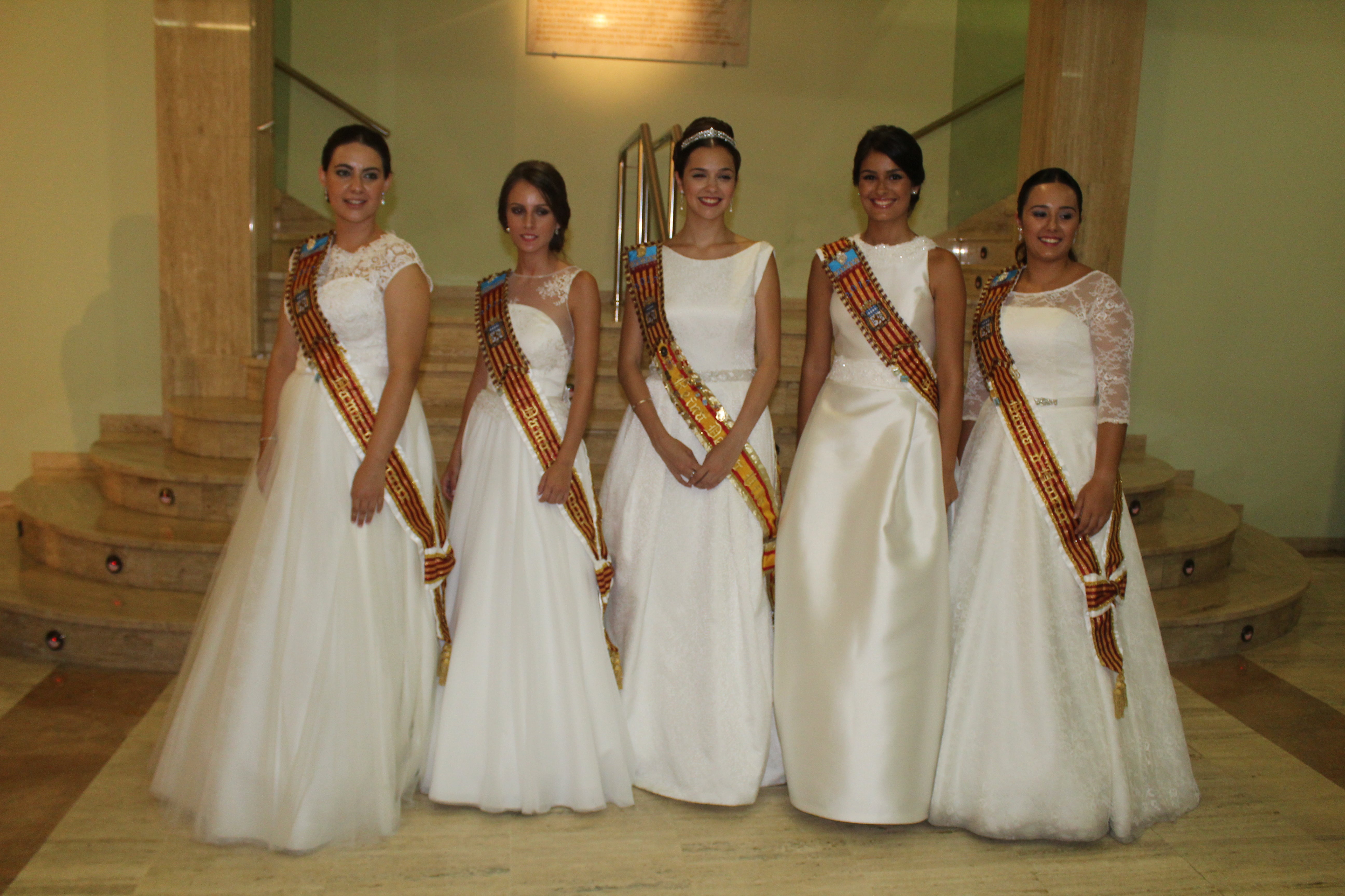 Laura Martí es la nueva reina de Nules para las fiestas de 2017 Laura Martí es la nueva reina de Nules para las fiestas de 2017