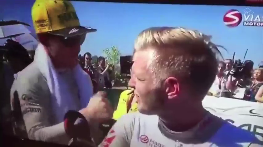 Tremenda bronca de Magnussen y Hulkenberg en directo: "Chúpame las p..., cielo" Tremenda bronca de Magnussen y Hulkenberg en directo: "Chúpame las p..., cielo"