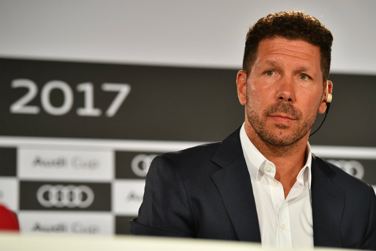 Simeone: "Me unen un afecto, un contrato y una relación fuerte con el Atlético" Simeone: "Me unen un afecto, un contrato y una relación fuerte con el Atlético"