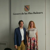 El conseller de Territorio, Energía y Movilidad, Marc Pons y la directora de Puerto Portals, Corinna Graff El conseller de Territorio, Energía y Movilidad, Marc Pons y la directora de Puerto Portals, Corinna Graff