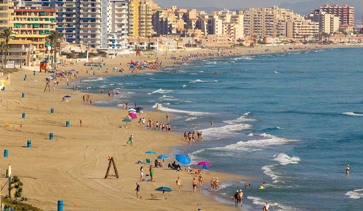 Muere ahogada una mujer de 82 años mientras se bañaba en una playa de San Javier Muere ahogada una mujer de 82 años mientras se bañaba en una playa de San Javier