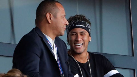 Neymar junto a su padre