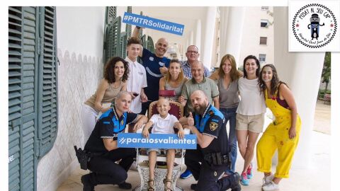 Agentes de la Polic&iacute;a de Terrassa se rapan la cabeza en solidaridad con los ni&ntilde;os con c&aacute;ncer