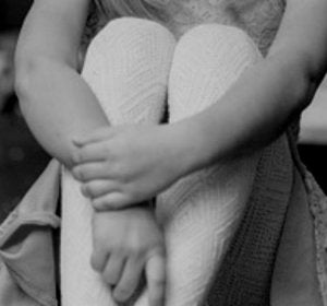 Condenan a dos años de cárcel a un hombre por abusar de su hija de 12 años Condenan a dos años de cárcel a un hombre por abusar de su hija de 12 años