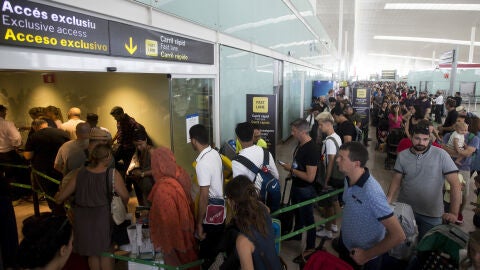 Colas en el Aeropuerto de El Prat-Barcelona