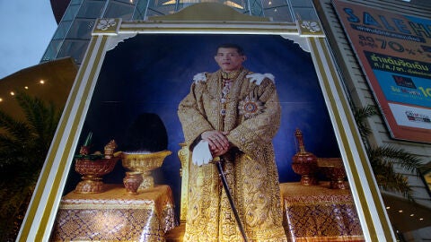 Tailandia celebra el cumplea&ntilde;os de su nuevo Rey