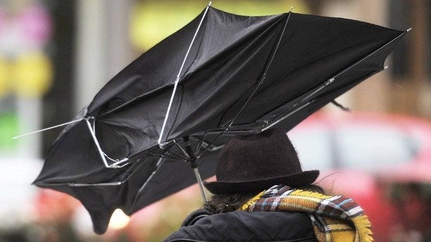 La borrasca Bernard deja más de 70 litros por metro cuadrado y rachas de viento de más de 90km/h en el Sur de la provincia de Badajoz La borrasca Bernard deja más de 70 litros por metro cuadrado y rachas de viento de más de 90km/h en el Sur de la provincia de Badajoz