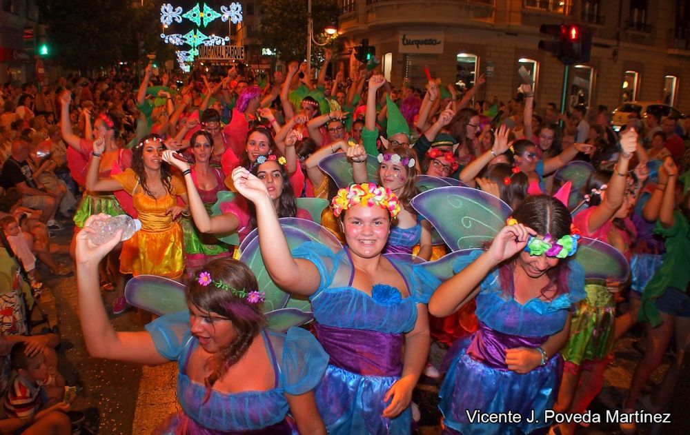 Más de 1.600 personas han participado en el sorteo de localidades para los actos de las Fiestas de Agosto Más de 1.600 personas han participado en el sorteo de localidades para los actos de las Fiestas de Agosto