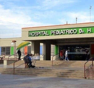 Hospital Pediátrico Dr. H. Notti en Mendoza, Argentina Hospital Pediátrico Dr. H. Notti en Mendoza, Argentina