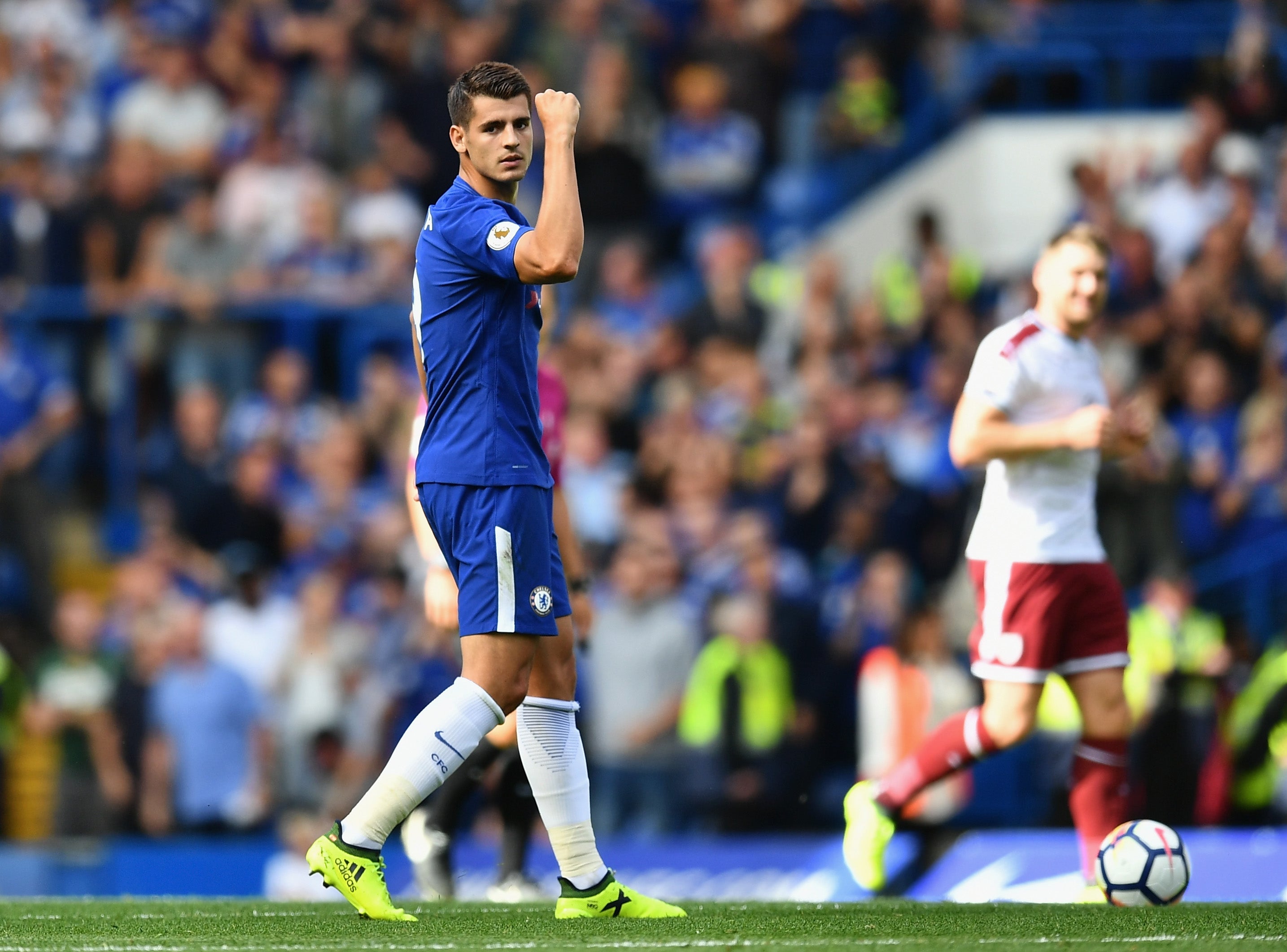 Álvaro Morata no puede evitar la derrota del Chelsea ante el Burnley Álvaro Morata no puede evitar la derrota del Chelsea ante el Burnley