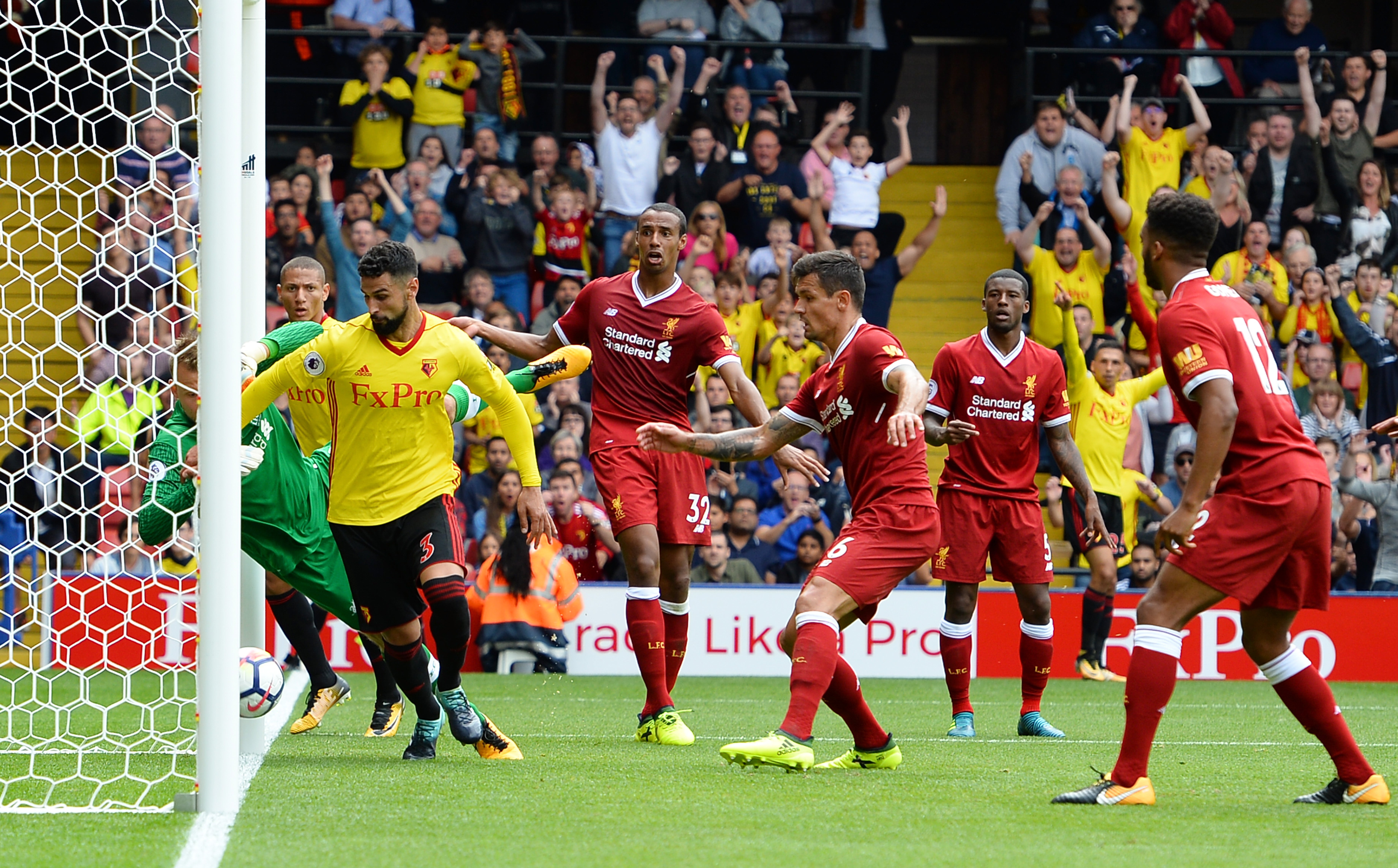 El Watford logra empatar en el último minuto ante Liverpool en un partido loco El Watford logra empatar en el último minuto ante Liverpool en un partido loco