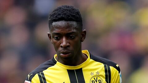 Demb&eacute;l&eacute; durante un partido