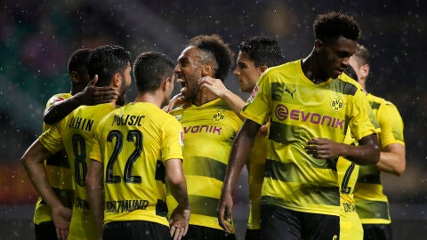 Aubameyang celebra un gol con el Borussia Dortmund