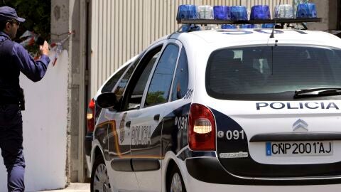 Un coche de la Polic&iacute;a Nacional en una imagen de archivo