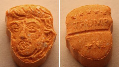 Pastillas de &eacute;xtasis con la cara de Trump