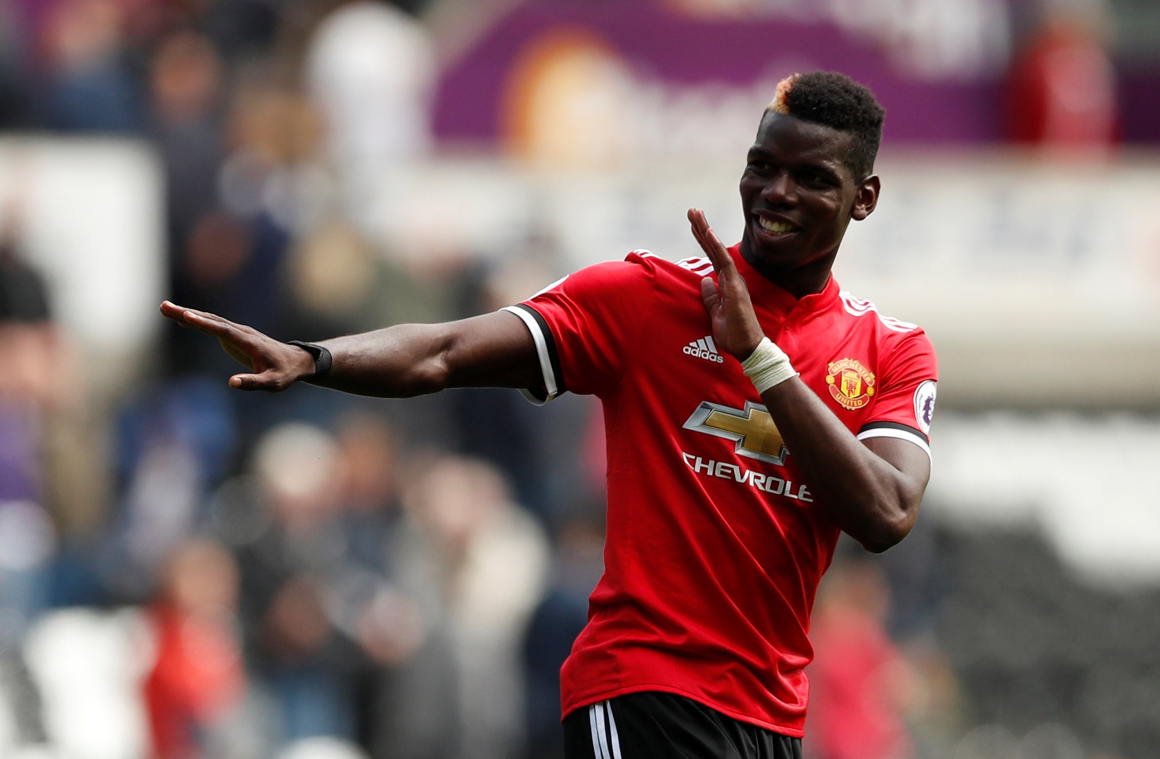 Martial: "Pogba ganará el Balón de Oro en los próximos cinco años" Martial: "Pogba ganará el Balón de Oro en los próximos cinco años"