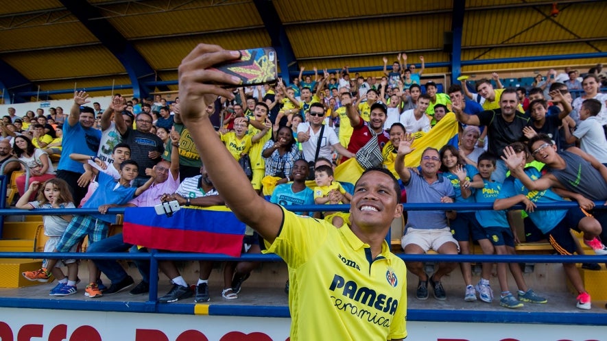 Carlos Bacca: "Estoy contento en Villarreal, en Milán iba a ser el tercer delantero" Carlos Bacca: "Estoy contento en Villarreal, en Milán iba a ser el tercer delantero"