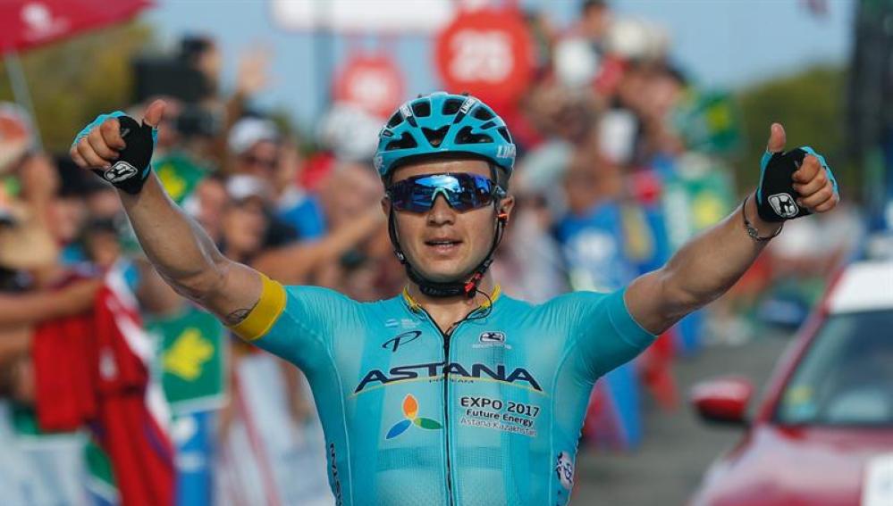 Lutsenko logra imponerse en la quinta etapa de la Vuelta a España