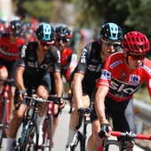 Grupo de ciclistas durante una etapa de la Vuelta a España Grupo de ciclistas durante una etapa de la Vuelta a España