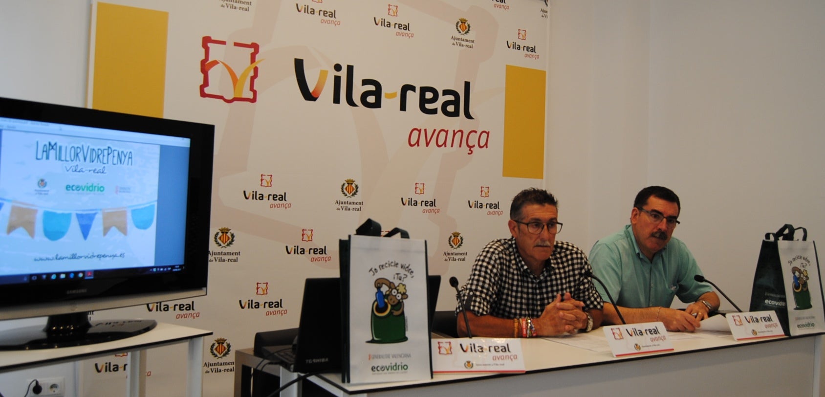 L'Ajuntament impulsa la campanya #Lamillorvidrepenya per a incentivar el reciclatge de vidre L'Ajuntament impulsa la campanya #Lamillorvidrepenya per a incentivar el reciclatge de vidre