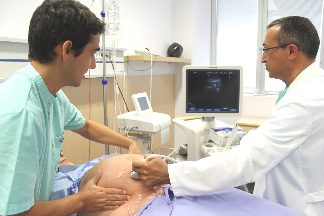 El Hospital del Vinalopó ha atendido casi 1.000 partos en 2017 El Hospital del Vinalopó ha atendido casi 1.000 partos en 2017