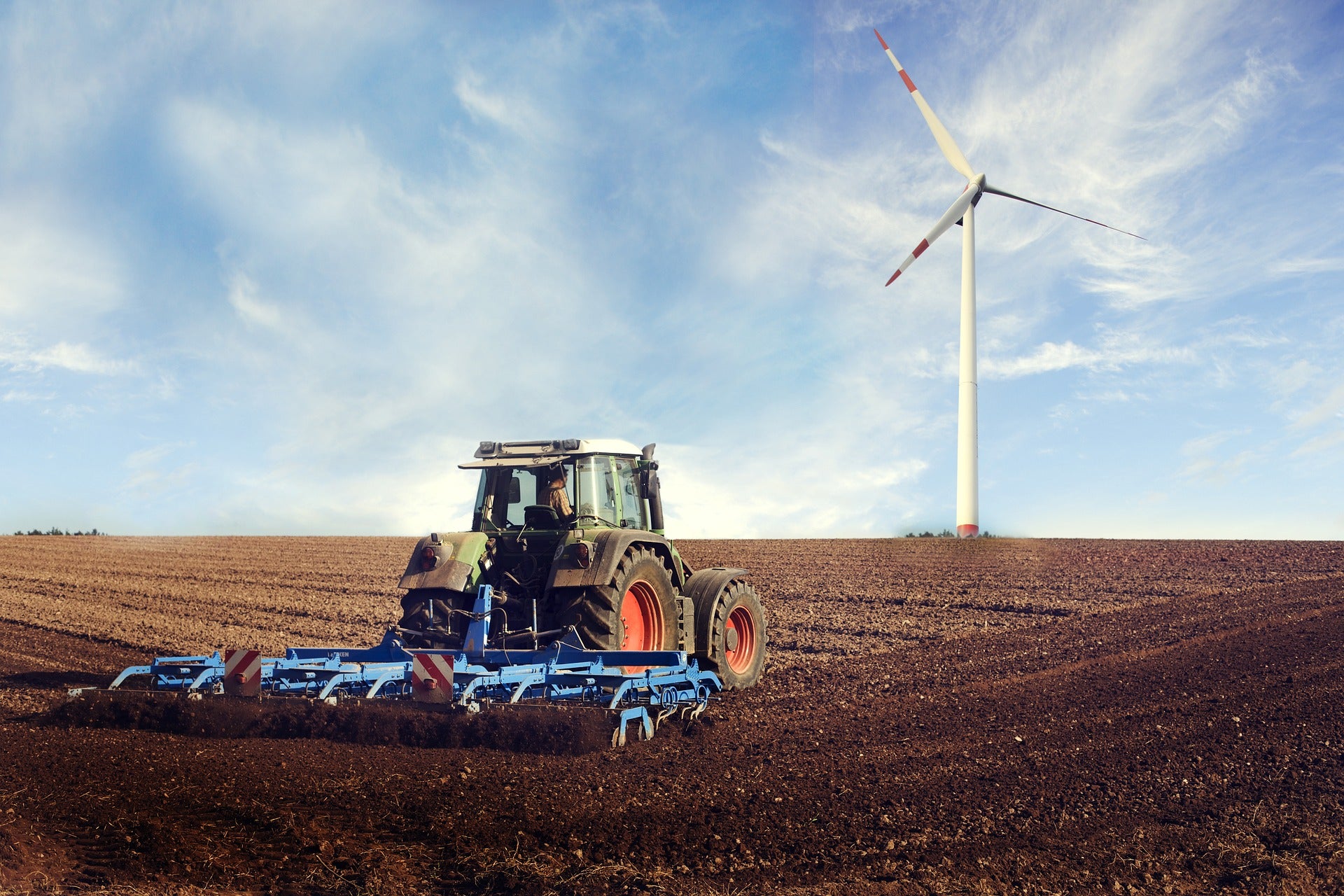 10 millones de euros en ayudas para la renovación y modernización de maquinaria en la agroindustria extremeña 10 millones de euros en ayudas para la renovación y modernización de maquinaria en la agroindustria extremeña