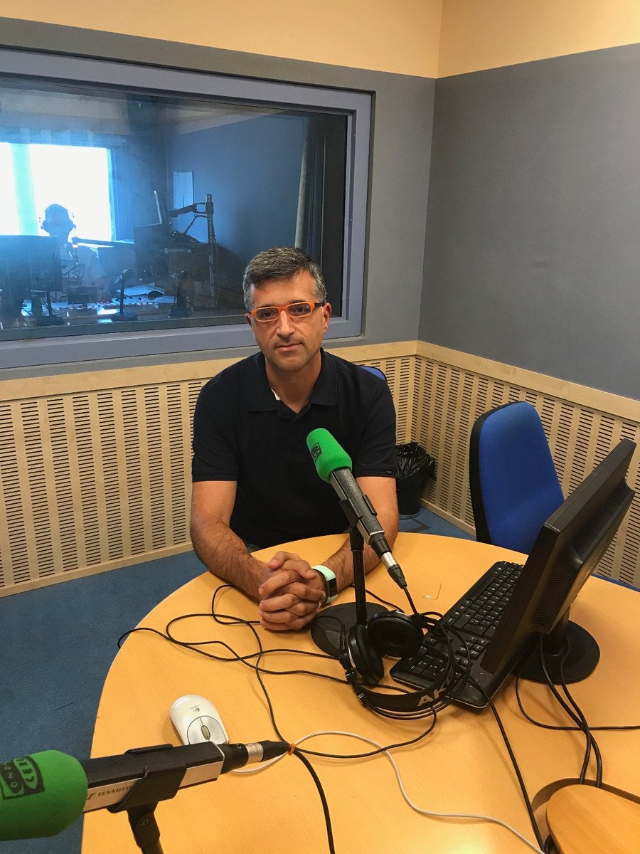 Julián Isla, padre de un niño con síndrome de Dravet: "Sueño con que me diga 'Papá'" Julián Isla, padre de un niño con síndrome de Dravet: "Sueño con que me diga 'Papá'"