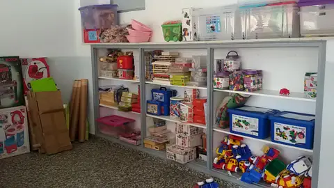 Mobiliario de las aulas de infantil del nuevo CEIP Número 37 Mobiliario de las aulas de infantil del nuevo CEIP Número 37