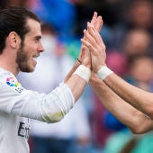 Bale y Benzema en un partido