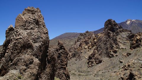 El Teide tendr&aacute; siete estaciones meteorol&oacute;gicas para seguir el cambio clim&aacute;tico