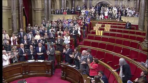 La moci&oacute;n ha salido adelante